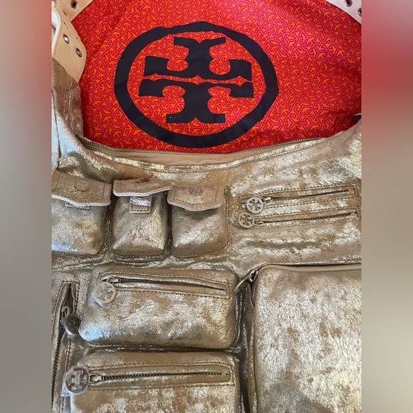 Tory Burch Lea Steph Messenger Bag - Picture 7 of 8